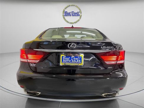 Used 2013 Lexus LS 460 AWD w/ Comfort Pkg image 4