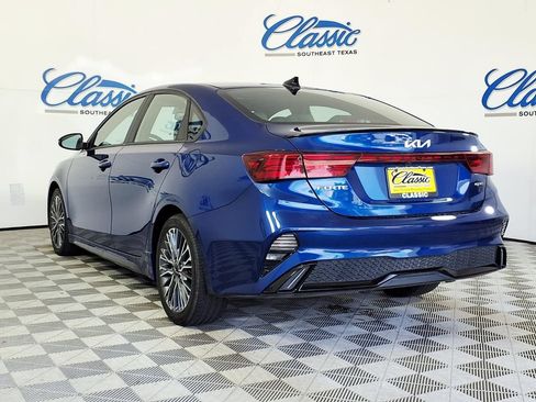 Used 2024 Kia Forte GT-Line w/ GT-Line Premium Package FWD image 2
