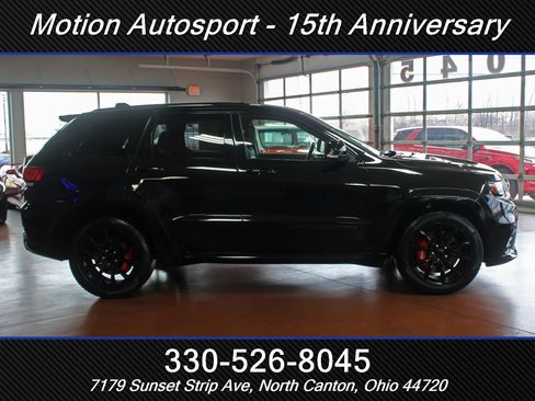 Used 2019 Jeep Grand Cherokee SRT w/ Trailer Tow Group IV image 13