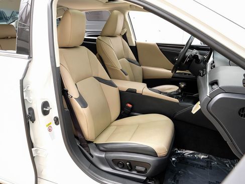 Used 2019 Lexus ES 350 w/ Premium Package image 31