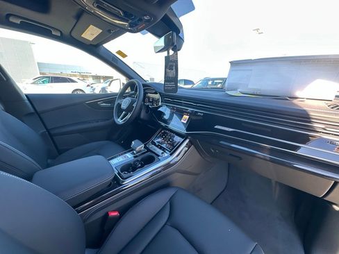 New 2026 Audi Q8 Premium Plus image 25