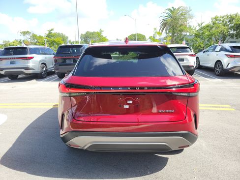 Used 2025 Lexus RX 350 FWD w/ Technology Package image 5