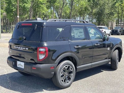 New 2026 Ford Bronco Sport Outer Banks AWD/4WD image 3