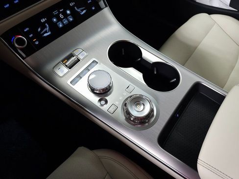 New 2026 Genesis GV70 2.5T Select image 24