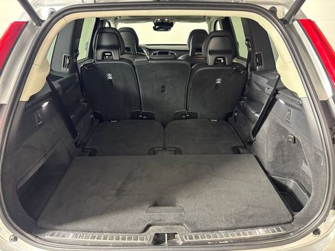 Used 2022 Volvo XC90 T8 Inscription Expression AWD/4WD image 25