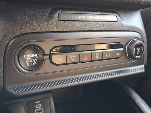 Used 2025 Ford Bronco Sport Big Bend image 17