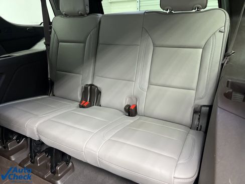 Used 2023 GMC Yukon SLT image 22