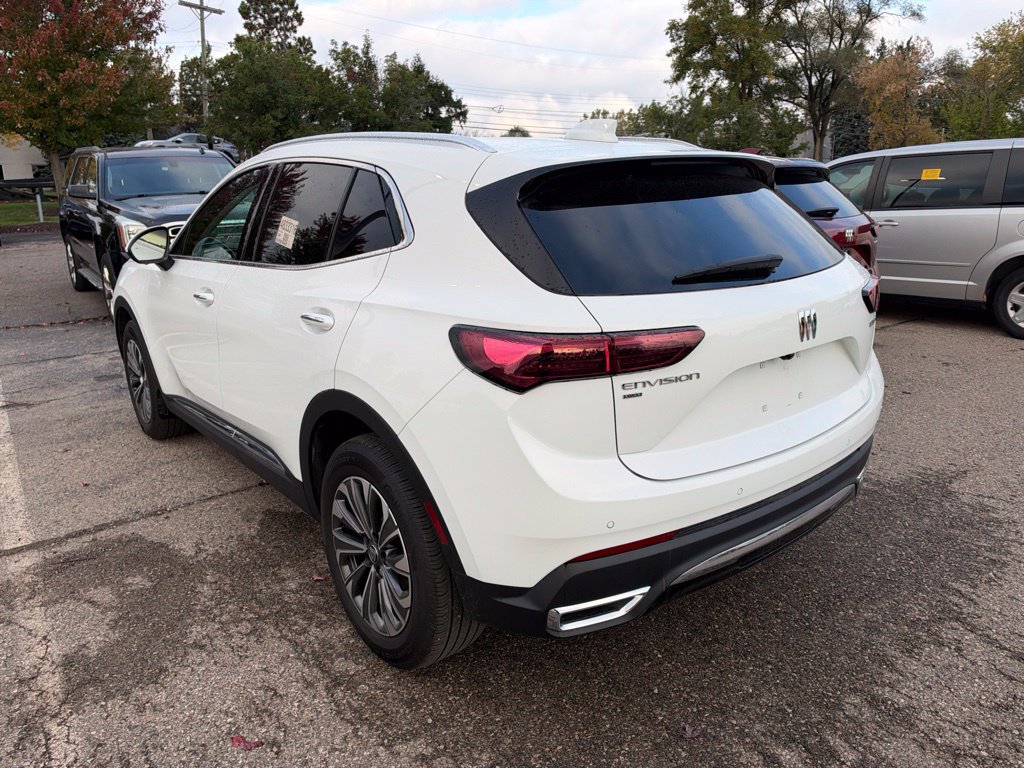 Used 2024 Buick Envision Preferred AWD/4WD image 5