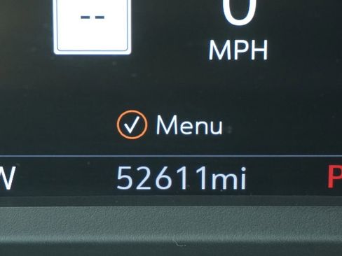 Used 2022 Chevrolet Silverado 1500 High Country w/ Technology Package image 14