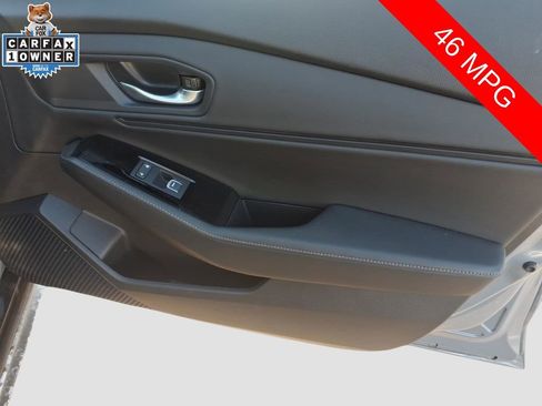 Used 2025 Honda Accord Touring image 8