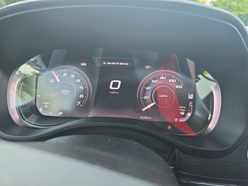 Used 2023 RAM 1500 Limited AWD/4WD image 19