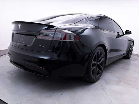 Used 2021 Tesla Model S Plaid image 15