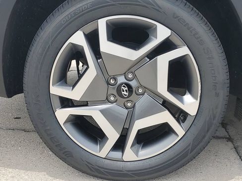 Used 2024 Hyundai Palisade SEL w/ Premium Package FWD image 12