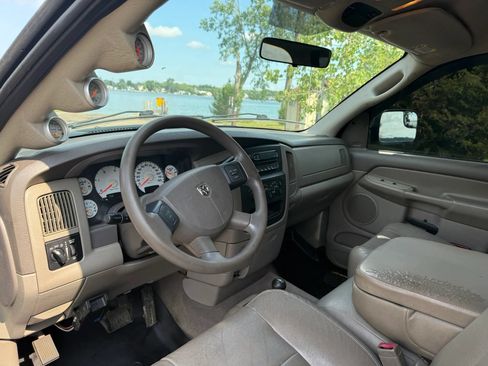 Used 2004 Dodge Ram 3500 Truck SLT AWD/4WD image 10