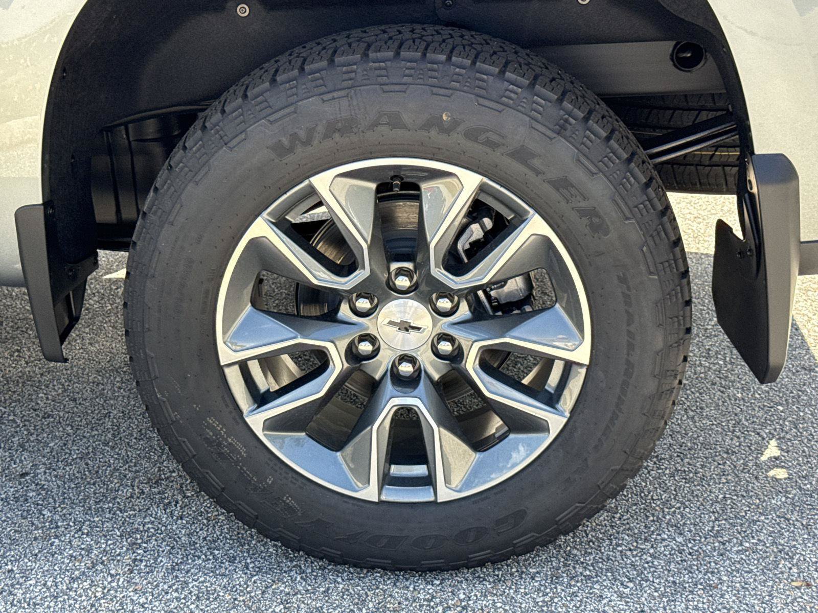 New 2026 Chevrolet Silverado 1500 RST w/ Protection Package AWD/4WD image 10