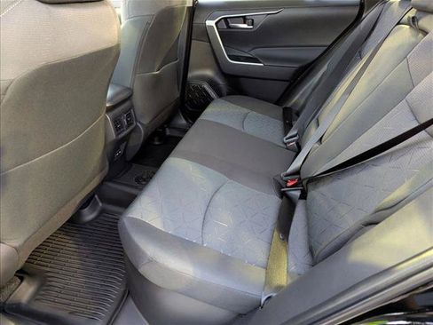 New 2025 Toyota RAV4 XLE w/ Convenience Package AWD/4WD image 15