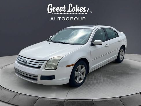 Used 2009 Ford Fusion SE FWD image 1
