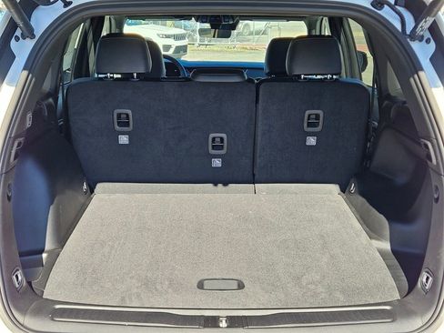 New 2025 Jeep Grand Cherokee Limited image 28