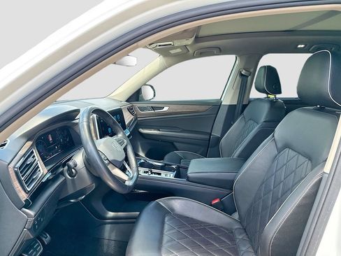 Used 2024 Volkswagen Atlas SEL Premium R-Line AWD/4WD image 11
