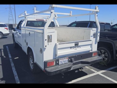 Used 2023 GMC Sierra 2500 Pro w/ Convenience Package AWD/4WD image 7