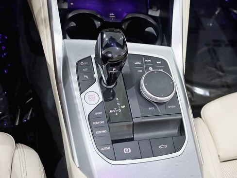 Used 2023 BMW M440i Convertible w/ Premium Package RWD image 29