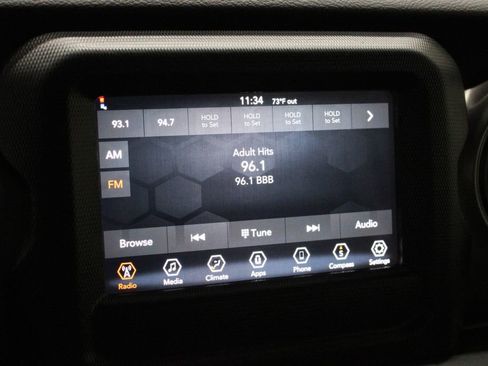 Used 2022 Jeep Wrangler Unlimited Sport image 30