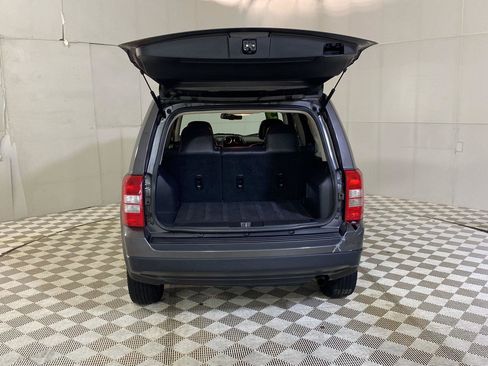 Used 2015 Jeep Patriot High Altitude AWD/4WD image 36