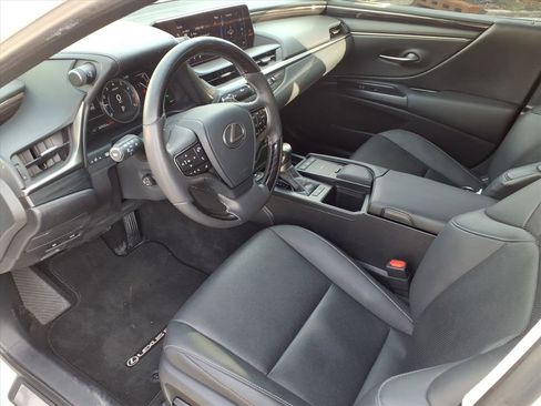 Used 2021 Lexus ES 350 w/ Premium Package image 14