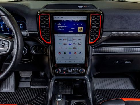 Used 2025 Ford Ranger Raptor image 24