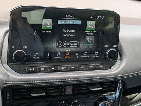 Used 2023 Nissan Rogue SL w/ SL Premium Package FWD image 22