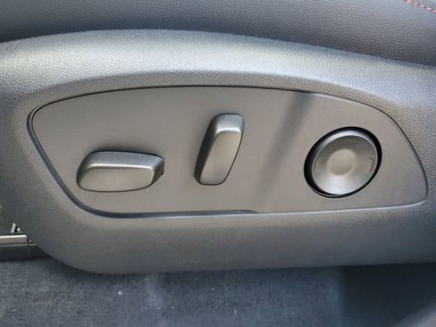 New 2026 Chevrolet Traverse Z71 w/ Driver Confidence Package image 24