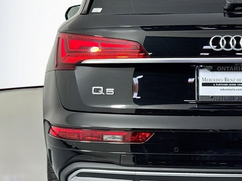 Used 2023 Audi Q5 2.0T Premium image 14