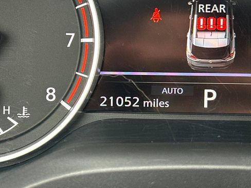 Used 2023 Nissan Rogue SV w/ SV Premium B Package image 21