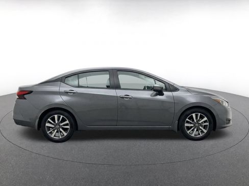 Used 2025 Nissan Versa SV FWD image 13