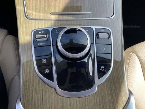 Used 2018 Mercedes-Benz GLC 300 image 25