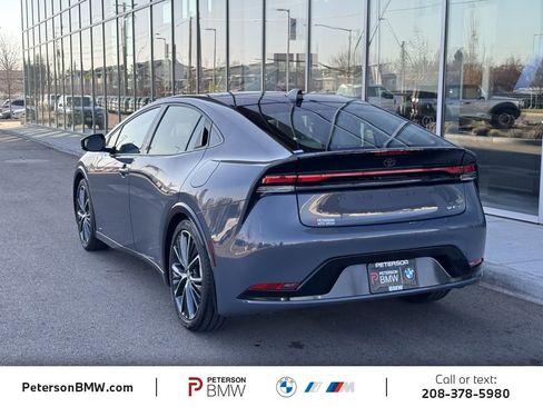 Used 2025 Toyota Prius Limited image 4