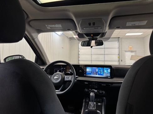 New 2026 Nissan Kicks SV w/ SV Premium Package image 19