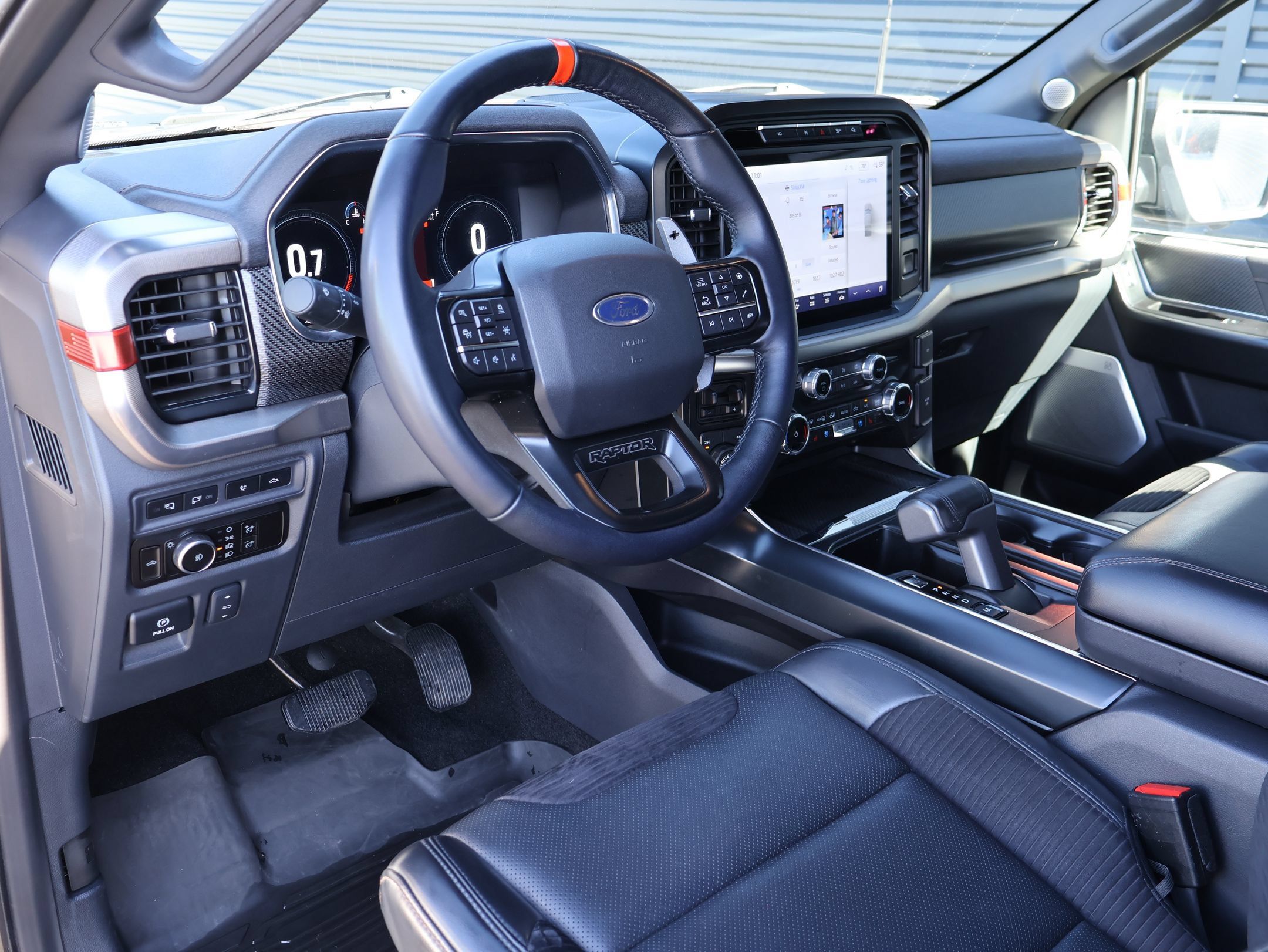 Used 2023 Ford F150 Raptor w/ Raptor 37 Performance Package AWD/4WD image 4