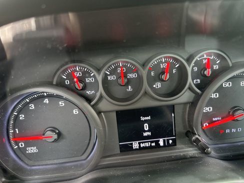 Used 2022 GMC Sierra 2500 Pro w/ Fleet Convenience Package image 2