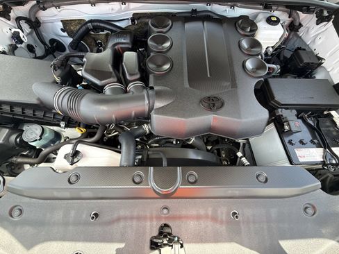 Used 2024 Toyota 4Runner TRD Pro AWD/4WD image 18