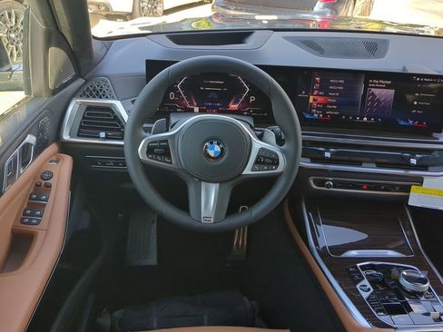 New 2026 BMW X7 xDrive40i w/ Executive Package image 16