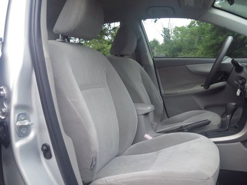 Used 2009 Toyota Corolla LE FWD image 15