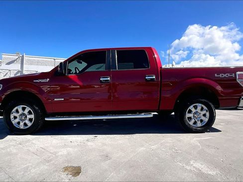 Used 2014 Ford F150 XLT w/ Equipment Group 302A Luxury AWD/4WD image 3