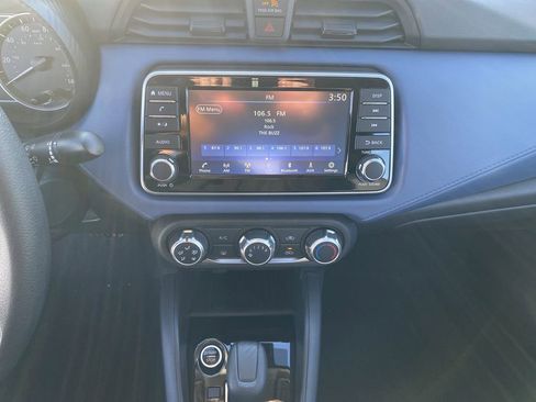 New 2025 Nissan Versa SV w/ Trunk Package image 8