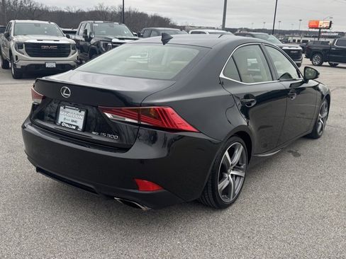 Used 2017 Lexus IS 300 AWD w/ Premium Package image 9