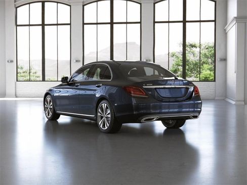 Used 2021 Mercedes-Benz C 300 4MATIC Sedan image 29