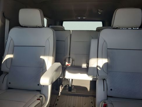 New 2026 GMC Yukon XL Denali w/ LPO, Floor Liner Package image 13