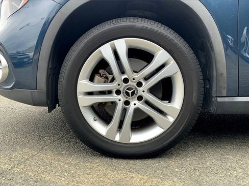 Used 2019 Mercedes-Benz GLA 250 4MATIC image 5
