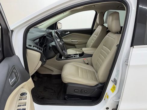 Used 2018 Ford Escape SEL FWD image 18