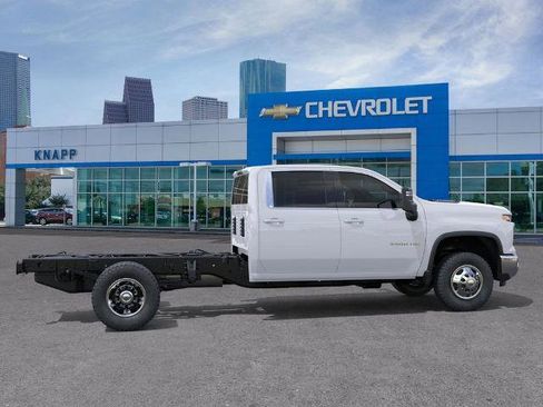 New 2026 Chevrolet Silverado 3500 LT w/ Convenience Package image 5